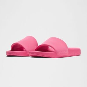 Lululemon Women's Restfeel Slide Racer Pink sz6